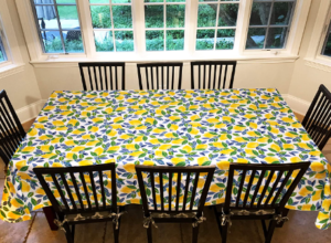 fitted tablecloth