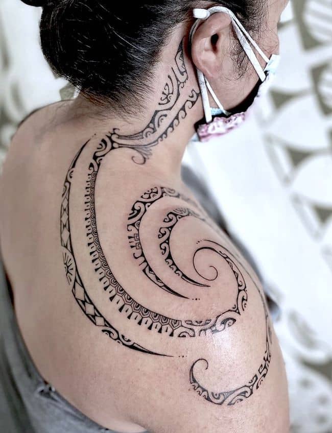 Get most out of tattoos on the back shoulder